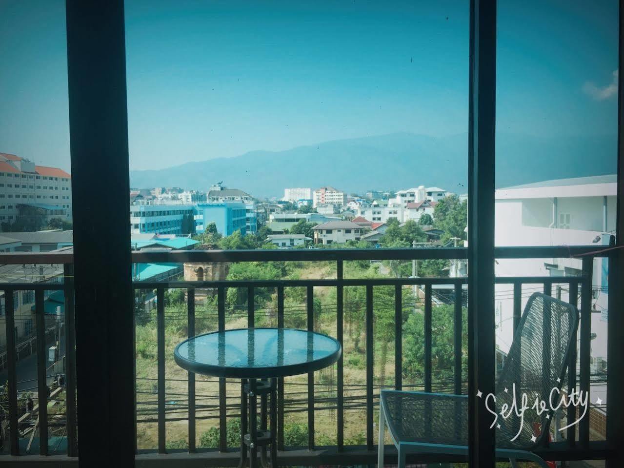 Rinrada Loft Resident Hotel Chiang Mai Eksteriør billede